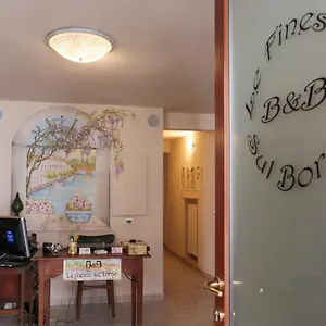 Affittacamere Le Finestre Sul Borgo, Peschiera del Garda